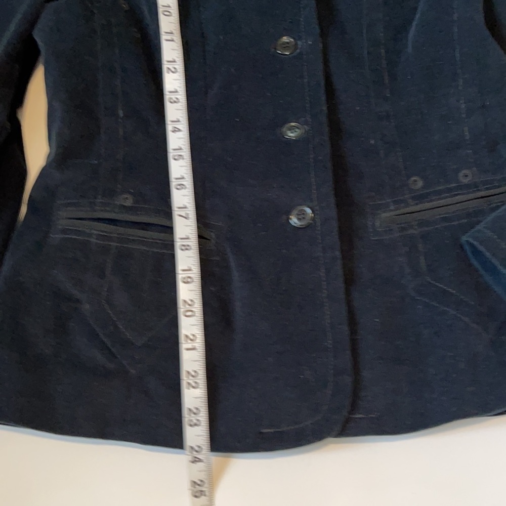 Black jacket - Picture 6 of 15